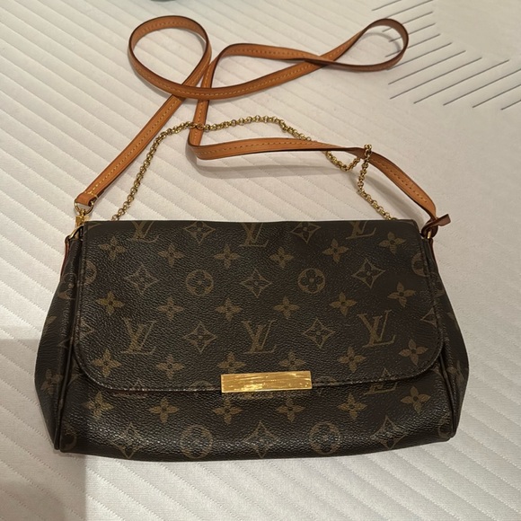 Handbags - Louis Vuitton favorite
